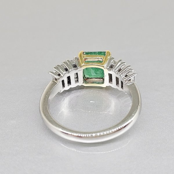 https://ekszeraukcio-ng-production-product.s3.eu-central-1.amazonaws.com/5ff90ac2-9b6e-4994-94bd-8503991a56ec_thumbnail