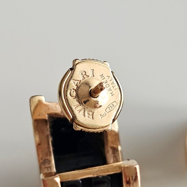 https://ekszeraukcio-ng-production-product.s3.eu-central-1.amazonaws.com/69c09bc9-2ee9-440c-8c25-a88c0a47610c_thumbnail