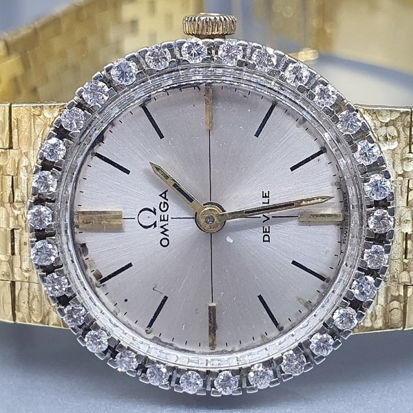 https://ekszeraukcio-ng-production-product.s3.eu-central-1.amazonaws.com/6d3becf8-f133-410d-90b2-216d8ef35155_thumbnail