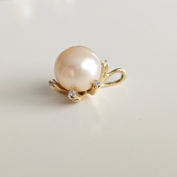 https://ekszeraukcio-ng-production-product.s3.eu-central-1.amazonaws.com/6da83c2a-d308-43cf-acce-404fad504e23_thumbnail