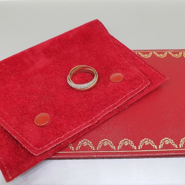 https://ekszeraukcio-ng-production-product.s3.eu-central-1.amazonaws.com/6ec272d4-7c64-43cf-80ce-7ad3f67ade02_thumbnail