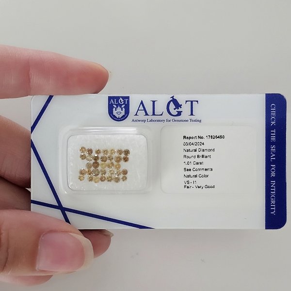 https://ekszeraukcio-ng-production-product.s3.eu-central-1.amazonaws.com/6f7f1bf4-9692-44cd-a4bd-f0a9db371903_thumbnail