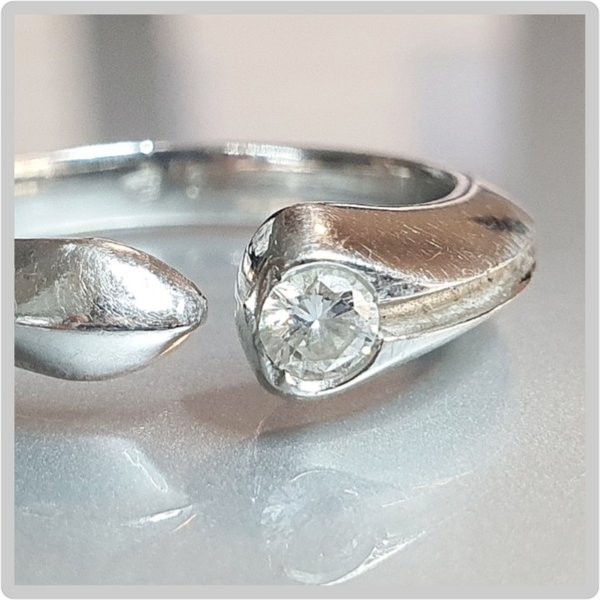 https://ekszeraukcio-ng-production-product.s3.eu-central-1.amazonaws.com/70c24fb9-af58-49d5-8978-566052185087_thumbnail