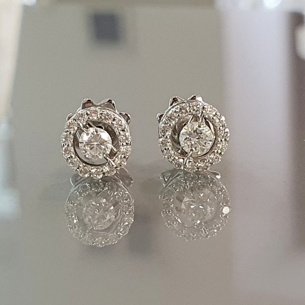 https://ekszeraukcio-ng-production-product.s3.eu-central-1.amazonaws.com/728aa266-5f7a-4e96-b984-cf1182c8f942_thumbnail