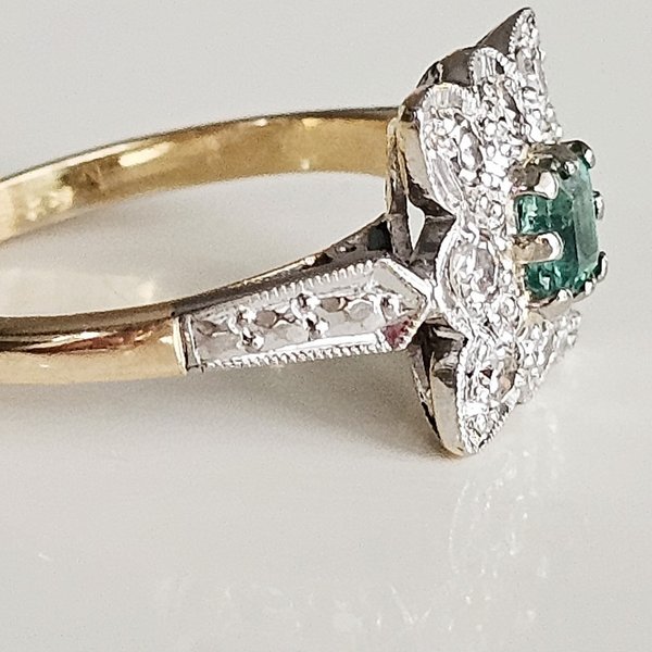 https://ekszeraukcio-ng-production-product.s3.eu-central-1.amazonaws.com/75268c46-7391-45bd-89fb-4c071609f158_thumbnail