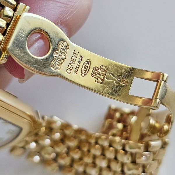 https://ekszeraukcio-ng-production-product.s3.eu-central-1.amazonaws.com/75f6f7d9-9526-4ac4-96d6-904801d28819_thumbnail