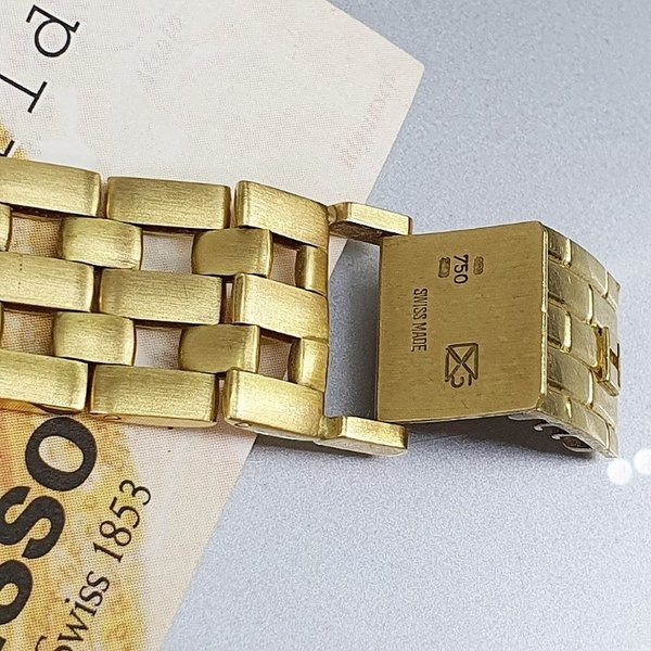 https://ekszeraukcio-ng-production-product.s3.eu-central-1.amazonaws.com/7e374707-2fd6-4a98-98bf-144852a889c3_thumbnail