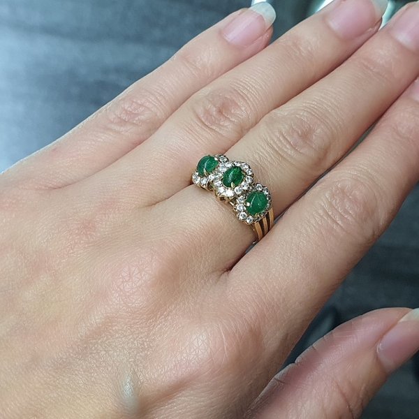 https://ekszeraukcio-ng-production-product.s3.eu-central-1.amazonaws.com/7fefbfbf-c8d0-4eea-b370-4cbc6afb6fe8_thumbnail