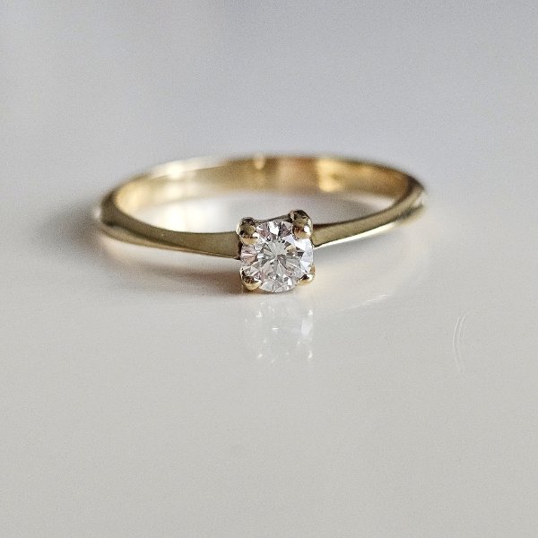 https://ekszeraukcio-ng-production-product.s3.eu-central-1.amazonaws.com/8092f660-d167-459f-a2cf-f4c41d497330_thumbnail