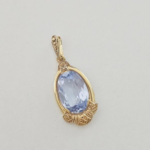 https://ekszeraukcio-ng-production-product.s3.eu-central-1.amazonaws.com/831819ab-3e9e-4d5b-a139-426c21fdabe3_thumbnail