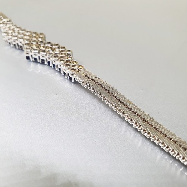 https://ekszeraukcio-ng-production-product.s3.eu-central-1.amazonaws.com/83f779b7-aa2f-45ca-bc07-4e7db3af9694_thumbnail