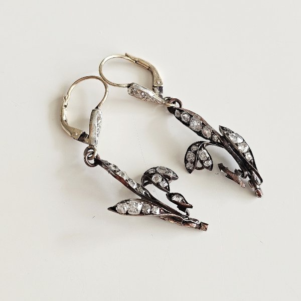 https://ekszeraukcio-ng-production-product.s3.eu-central-1.amazonaws.com/8402d2f7-4103-4003-9bd0-ff226043babc_thumbnail