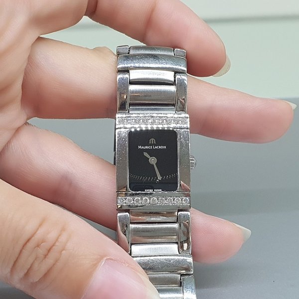 https://ekszeraukcio-ng-production-product.s3.eu-central-1.amazonaws.com/89c74984-dcd7-4b9b-be84-88ee2946fe4a_thumbnail