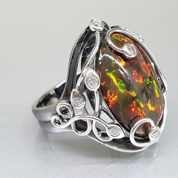 https://ekszeraukcio-ng-production-product.s3.eu-central-1.amazonaws.com/8a375f82-0e4e-46bd-81da-fcca24762b92_thumbnail