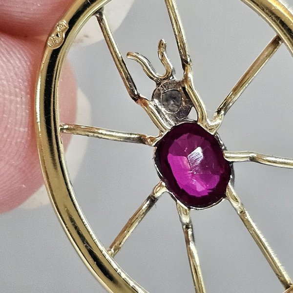 https://ekszeraukcio-ng-production-product.s3.eu-central-1.amazonaws.com/8fc24cb7-e548-409a-ba55-c42f3c6d3f74_thumbnail