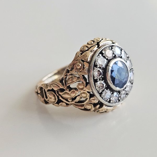https://ekszeraukcio-ng-production-product.s3.eu-central-1.amazonaws.com/90c20c57-e893-41aa-a681-1e943f67ed72_thumbnail