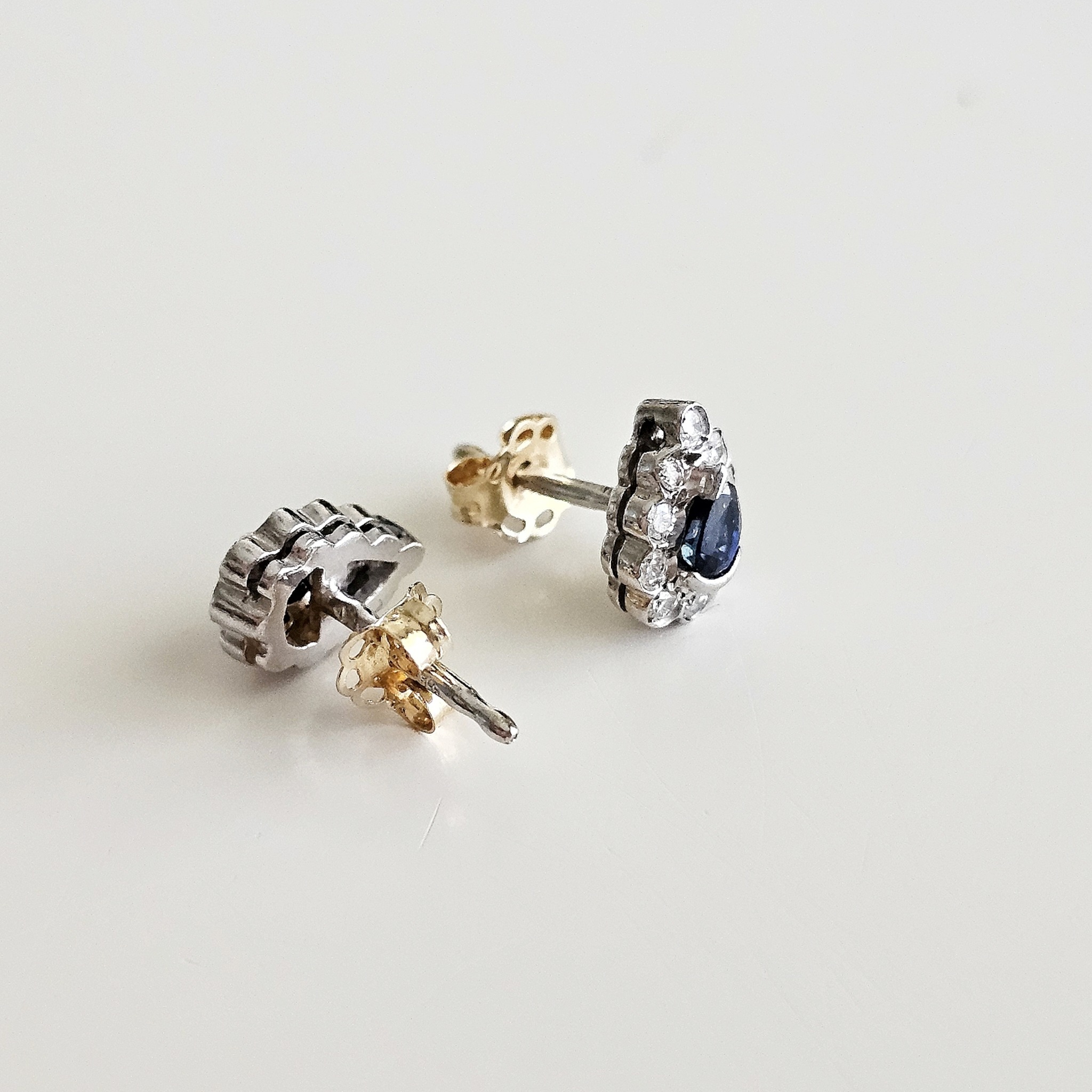 https://ekszeraukcio-ng-production-product.s3.eu-central-1.amazonaws.com/90e1d7f7-422b-4ade-a33a-c5be71eba777
