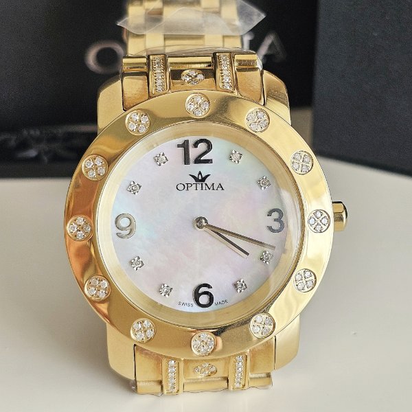 https://ekszeraukcio-ng-production-product.s3.eu-central-1.amazonaws.com/9157c34b-9bb9-466d-94ec-21d231d71074_thumbnail