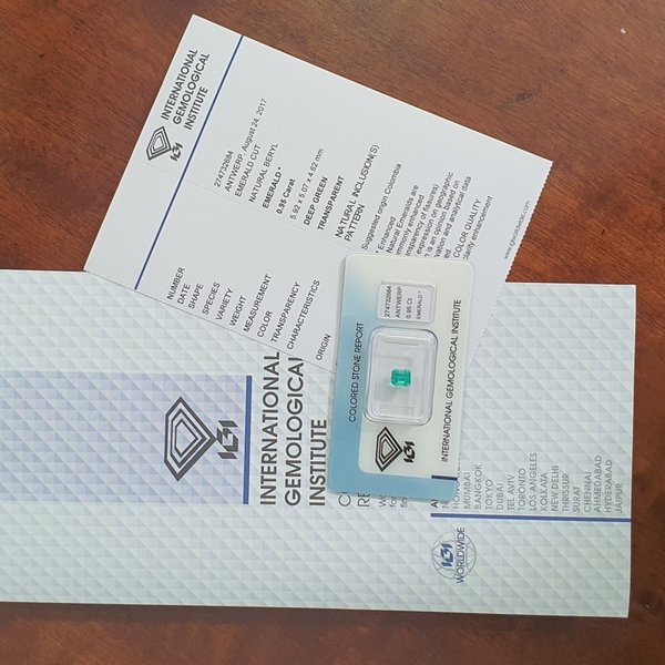 https://ekszeraukcio-ng-production-product.s3.eu-central-1.amazonaws.com/94b8584a-15c5-4e50-a613-20326e4a0bda_thumbnail