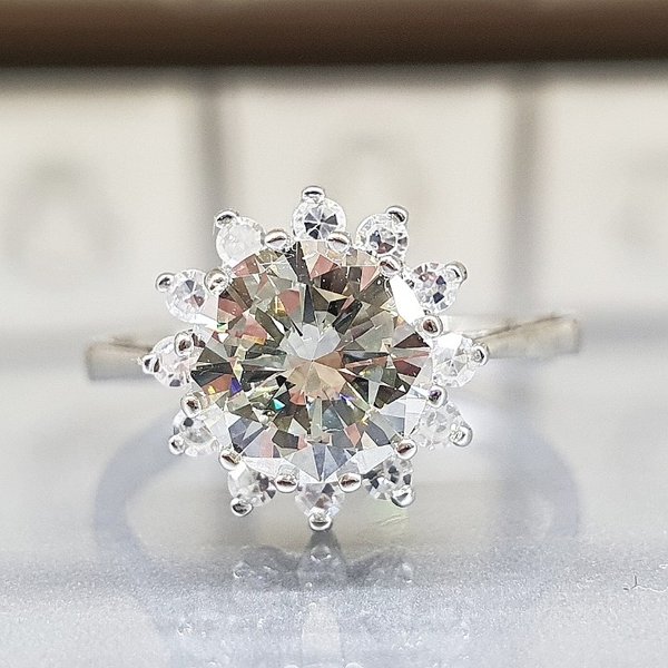 https://ekszeraukcio-ng-production-product.s3.eu-central-1.amazonaws.com/95457443-2dd8-468b-8c7c-0ac365868bd6_thumbnail
