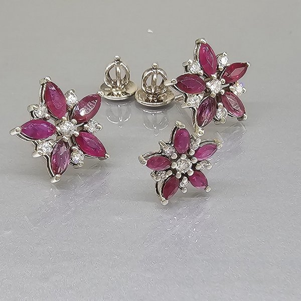https://ekszeraukcio-ng-production-product.s3.eu-central-1.amazonaws.com/97e2aba8-541f-4551-9ede-cad63249c82a_thumbnail