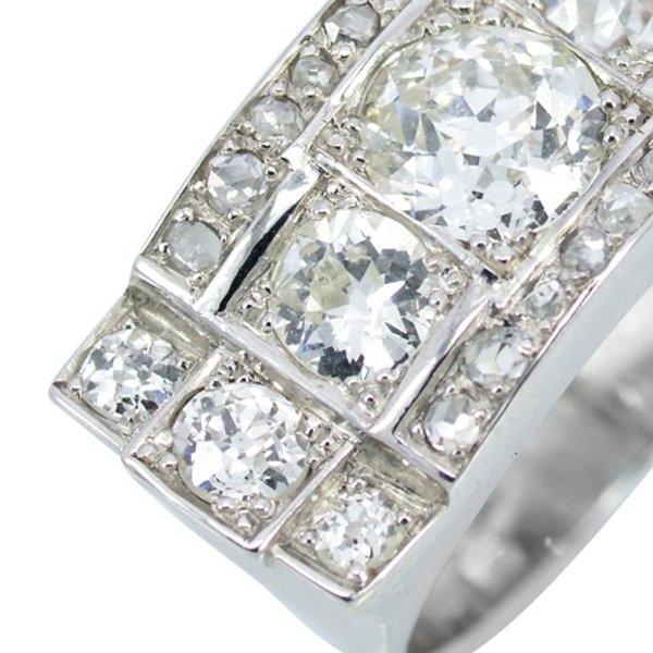 https://ekszeraukcio-ng-production-product.s3.eu-central-1.amazonaws.com/995dd3aa-682e-4d86-8890-bb25807c9d77_thumbnail