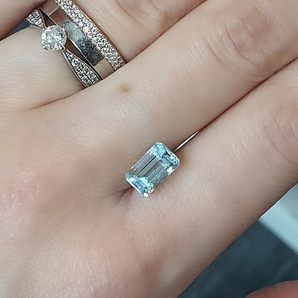 https://ekszeraukcio-ng-production-product.s3.eu-central-1.amazonaws.com/9c281ec8-ca36-475c-9e79-9ebb24c273b6_thumbnail