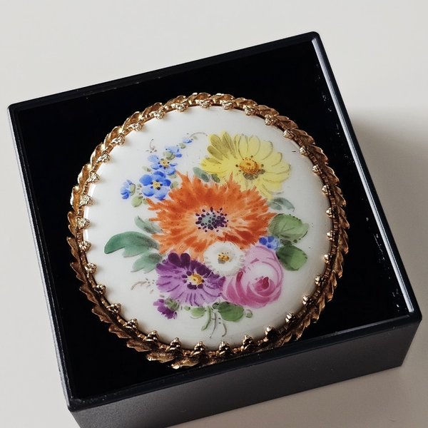 https://ekszeraukcio-ng-production-product.s3.eu-central-1.amazonaws.com/9d4d2f80-9787-4f93-b13c-b55892cc02b1_thumbnail