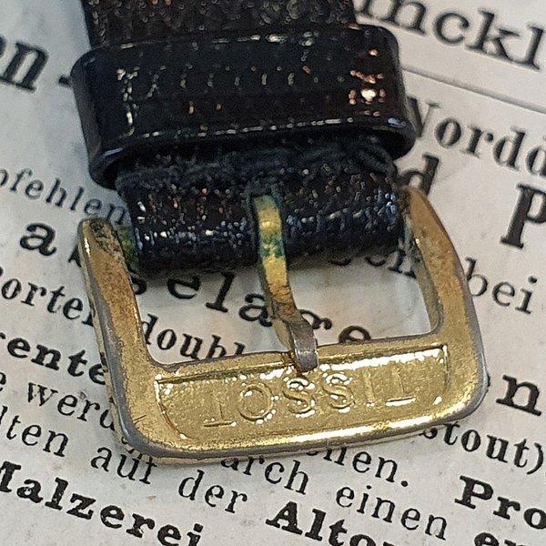 https://ekszeraukcio-ng-production-product.s3.eu-central-1.amazonaws.com/9e5c801e-33c3-4c7f-8f8b-10d9c2b35fa4_thumbnail