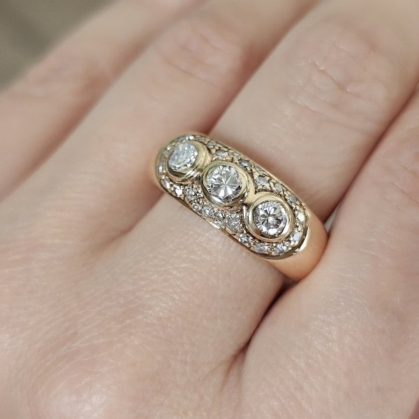 https://ekszeraukcio-ng-production-product.s3.eu-central-1.amazonaws.com/a2b23076-ba39-4e63-aa01-7f2e4e3bdc72_thumbnail
