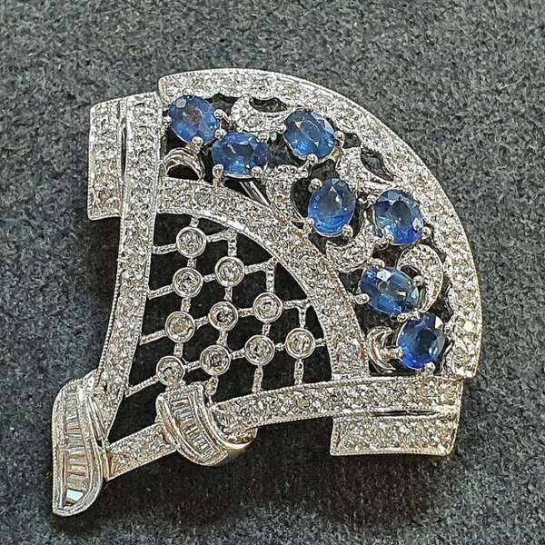 https://ekszeraukcio-ng-production-product.s3.eu-central-1.amazonaws.com/a2c0b774-dca3-4fc9-b00d-33cf147ac952_thumbnail