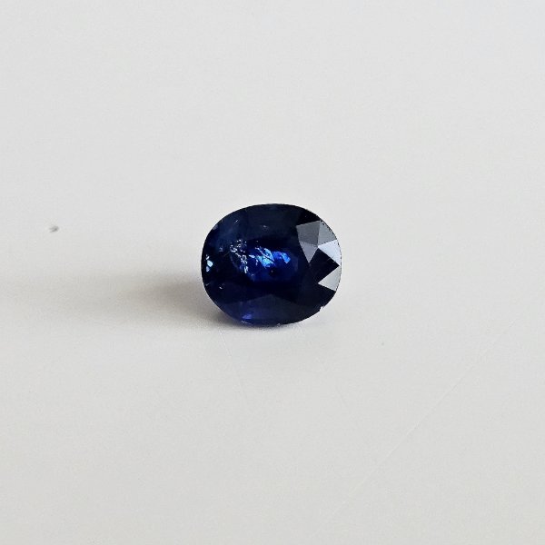 https://ekszeraukcio-ng-production-product.s3.eu-central-1.amazonaws.com/a334dffb-fa88-49cc-ac85-02ce4c5cfca8_thumbnail