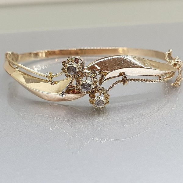 https://ekszeraukcio-ng-production-product.s3.eu-central-1.amazonaws.com/a3cff481-f851-40e6-8a63-f9aaf6667f1c_thumbnail