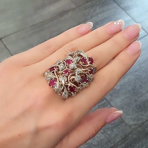 https://ekszeraukcio-ng-production-product.s3.eu-central-1.amazonaws.com/a4f5c2a6-2474-44a9-896d-c42f398a38a6_thumbnail