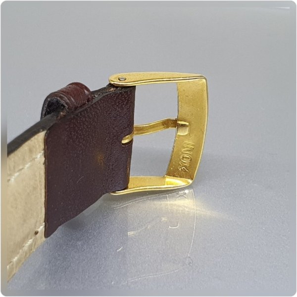 https://ekszeraukcio-ng-production-product.s3.eu-central-1.amazonaws.com/a54369c5-eaf6-4519-b126-3c2d6424071a_thumbnail
