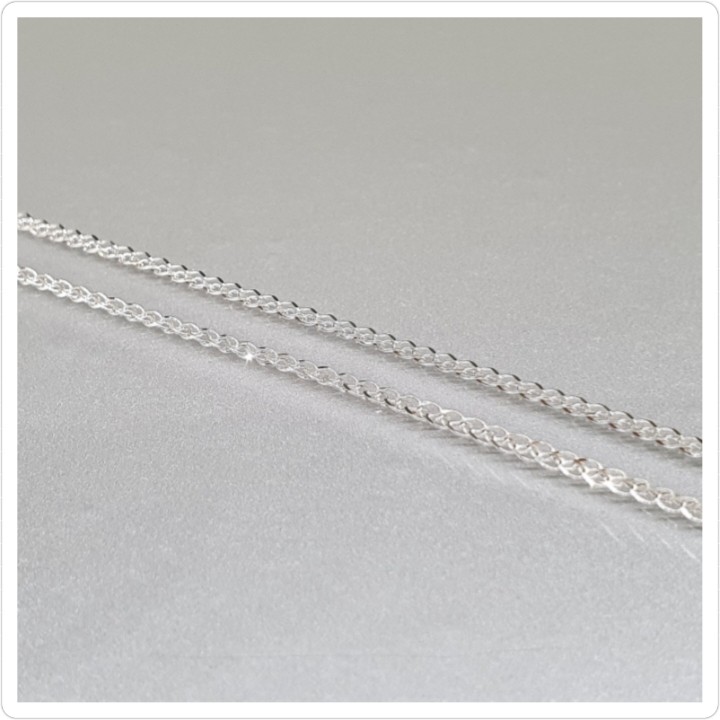https://ekszeraukcio-ng-production-product.s3.eu-central-1.amazonaws.com/a7d02649-72ee-43e6-8eb6-d8b80d80992b