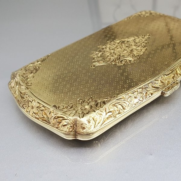 https://ekszeraukcio-ng-production-product.s3.eu-central-1.amazonaws.com/a8f024cc-d437-448c-b8eb-e87f721a9f11_thumbnail