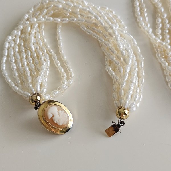 https://ekszeraukcio-ng-production-product.s3.eu-central-1.amazonaws.com/ab5fac39-2b69-441f-8d36-827681e81440_thumbnail