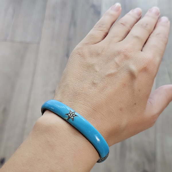 https://ekszeraukcio-ng-production-product.s3.eu-central-1.amazonaws.com/ac4a62a6-1230-4cd7-9570-b2d6987cb893_thumbnail