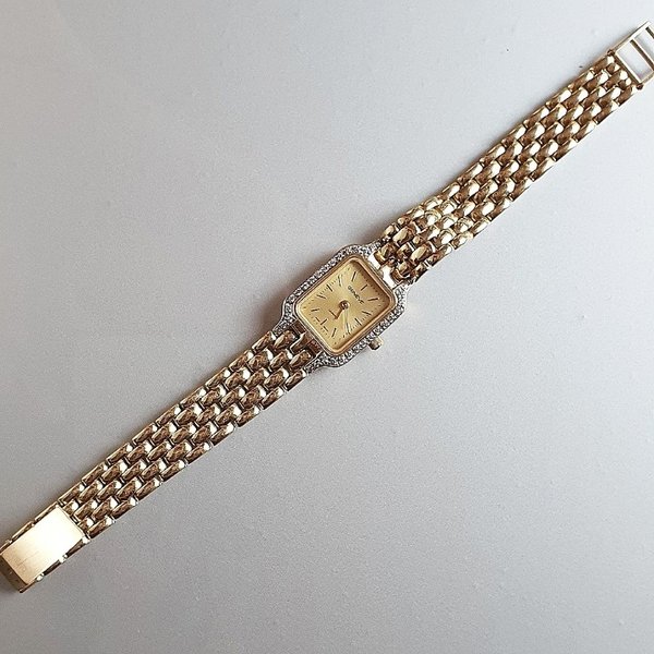 https://ekszeraukcio-ng-production-product.s3.eu-central-1.amazonaws.com/ac7ac114-0bb0-43ab-a1d2-cacf30f47f94_thumbnail
