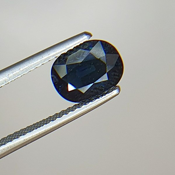 https://ekszeraukcio-ng-production-product.s3.eu-central-1.amazonaws.com/ad7126be-8398-4def-96f0-be6985a02476_thumbnail