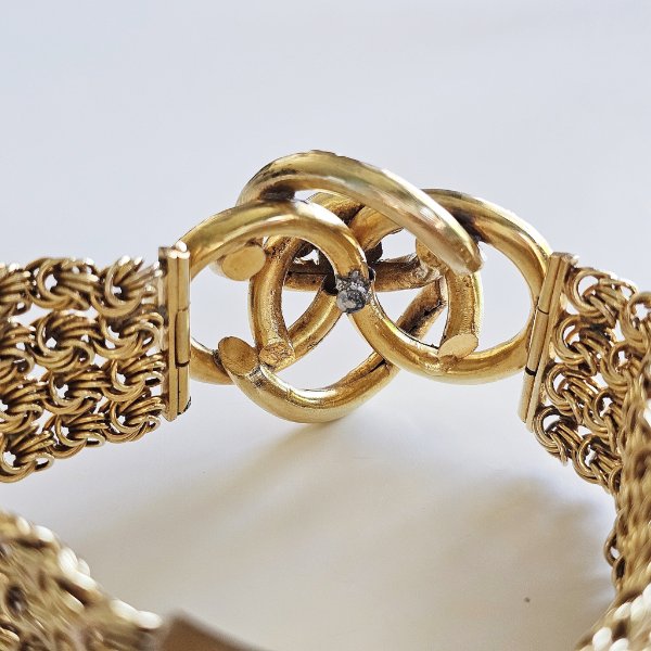 https://ekszeraukcio-ng-production-product.s3.eu-central-1.amazonaws.com/add7ceab-26d5-4976-9c6c-c24f2e6f6347_thumbnail