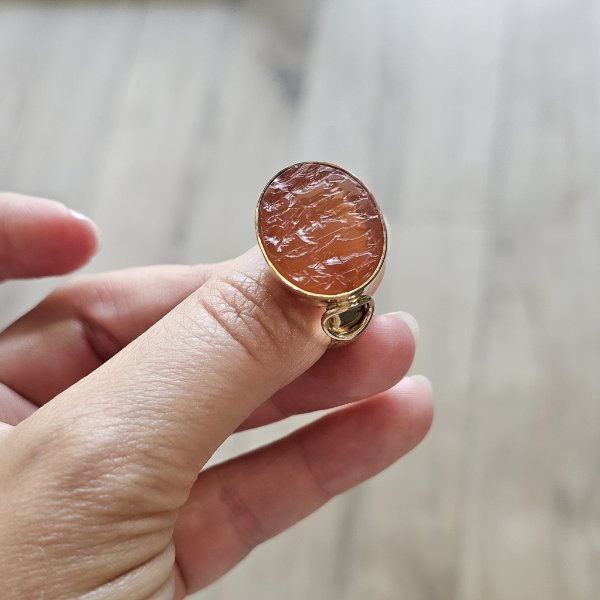 https://ekszeraukcio-ng-production-product.s3.eu-central-1.amazonaws.com/af86df86-d288-40c2-9ece-a052cef3dcfc_thumbnail