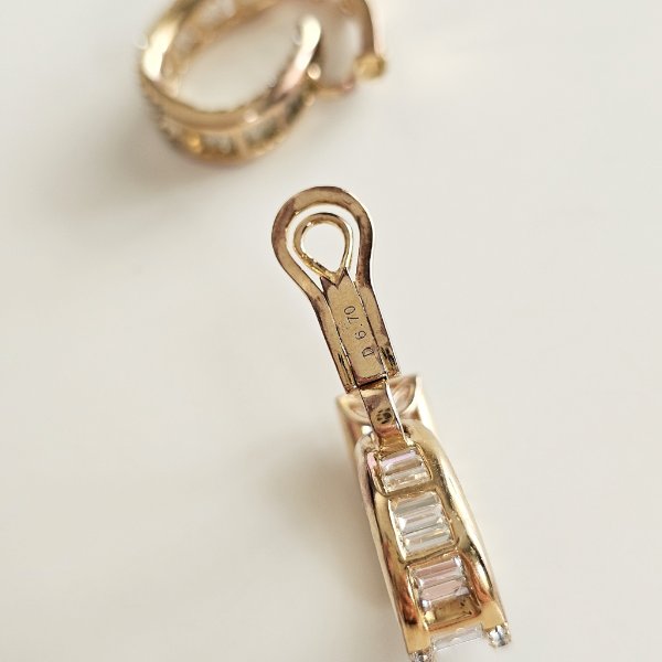 https://ekszeraukcio-ng-production-product.s3.eu-central-1.amazonaws.com/b03f9543-414c-4da0-b646-87f1dd9c7a7b_thumbnail