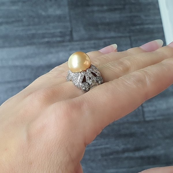https://ekszeraukcio-ng-production-product.s3.eu-central-1.amazonaws.com/b1ac53d9-5742-4b18-b92e-71a5daea8c76_thumbnail