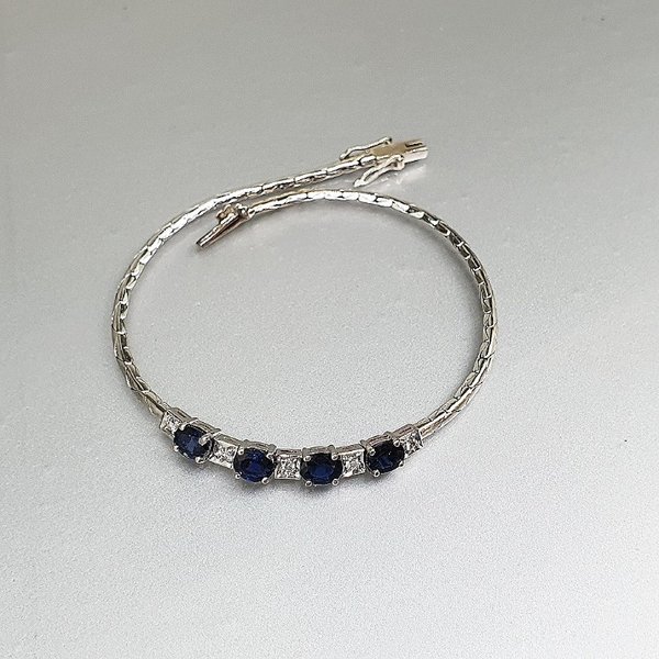 https://ekszeraukcio-ng-production-product.s3.eu-central-1.amazonaws.com/b24b6e3e-c2eb-41e2-a363-ea3693bf17b3_thumbnail