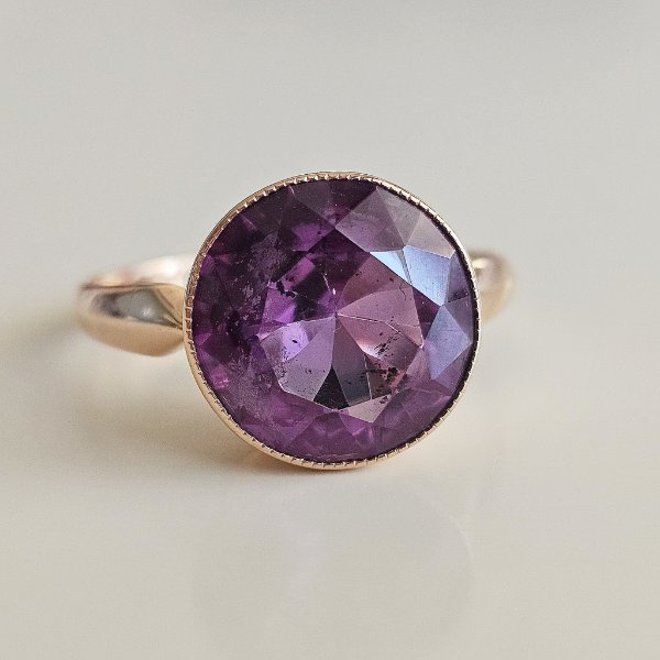 https://ekszeraukcio-ng-production-product.s3.eu-central-1.amazonaws.com/b49e1c15-d7d3-4646-bb07-a4b6d067124b_thumbnail