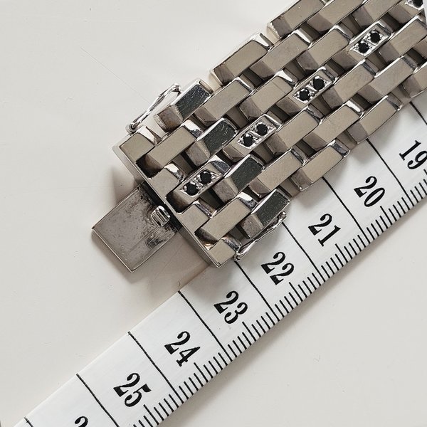 https://ekszeraukcio-ng-production-product.s3.eu-central-1.amazonaws.com/b4f3f757-0800-452b-9a74-a07fd1faff56_thumbnail