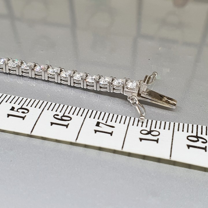 https://ekszeraukcio-ng-production-product.s3.eu-central-1.amazonaws.com/b511244c-ebf4-4718-91b9-da58fbac724a