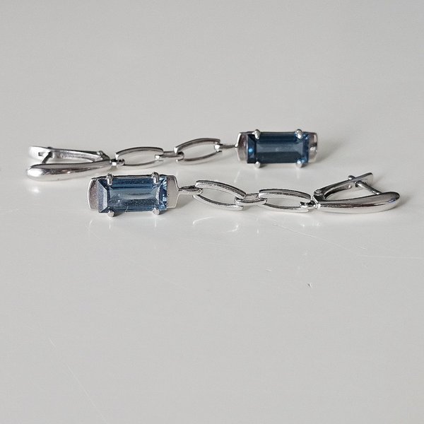 https://ekszeraukcio-ng-production-product.s3.eu-central-1.amazonaws.com/b5aa0eb3-029f-48be-bb88-4bcd7ff18972_thumbnail